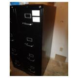 4 DRAWER FILE CABINET / BM