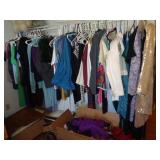CLOTHES & MISC / BR2