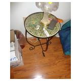 SMALL TABLE / BR3