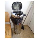 GARBAGE CAN / K