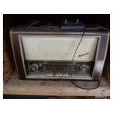 GRANADA SHORTWAVE RADIO / ST