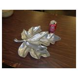 BRUCE FOX LEAF TRAY / UT