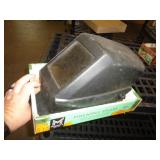 WELDING SHIELD