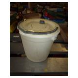MINNOW BUCKET
