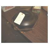 LODGE 10 1/2" CAST IRON DUTCH OVEN