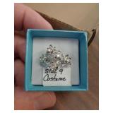 COSTUME RING SZ 9