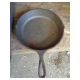 CAST IRON REMC SKILLET / ST