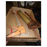 GREASE & CAULK GUN