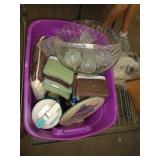 TOTE FULL GLASSWARE & MISC