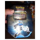 POKEMON TIN W CARDS