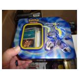POKEMON TIN W CARDS