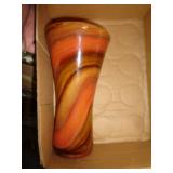 ART GLASS VASE