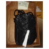 CROSS BODY PURSE