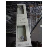 GLASS WALL SHELF FOR BATH / UT