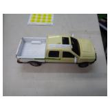 ERTL JOHN DEER TRUCK