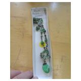 GLASS BEADED NECKLACE