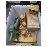 VINTAGE MARX TOYS WITH TOTE