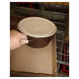ENAMEL OVER CAST IRON DUTCH OVEN