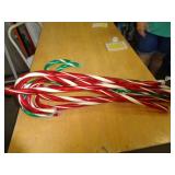 LIGHTED XMAS CANDY CANES / UT