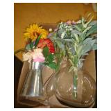 VASES & FLOWERS