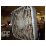 BOX FAN / UT