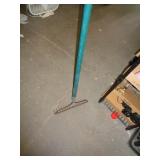 GARDEN RAKE / LW