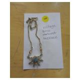 RETRO NECKLACE