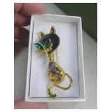 CAT BROOCH
