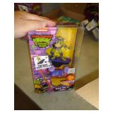 NINJA TURTLE FIGURE