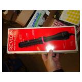 REVLON BRUSH DRYER & STYLER