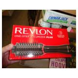 REVLON VOLUMIZER