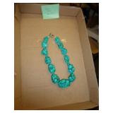 HEAVY STONE NECKLACE