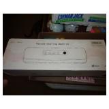 VACUUM SEALING MACHINE