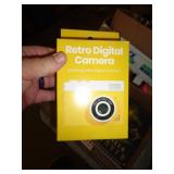RETRO DIGITAL CAMERA