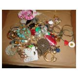 COSTUME EARRINGS