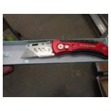 RAZOR KNIFE