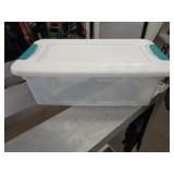 SHOEBOX TOTE