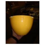 FIESTAWARE BOWL / BIG CHIPS