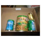 JOHN DEERE - KITCHEN SHAKERS SET