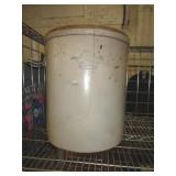 NUMBER 10 CROWN CROCK / CRACKED