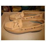 BASS SHOES SZ 10M