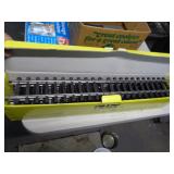 MODEL TRAIN TRACK