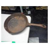 CAST IRON SKILLET