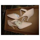 WOMENS SHOES SZ 12