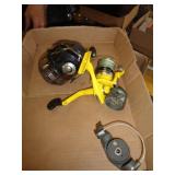 FISHING REELS FOR PARTS OR REPAIR