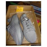 LADIES SHOES SZ 5-5.5
