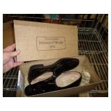 MENS SHOES SZ 8.5D