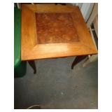 SIDE TABLE / LW