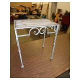 METAL & WOOD SIDE TABLE