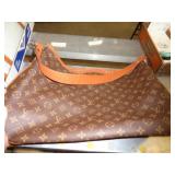 LOUIS VUITTON PURSE